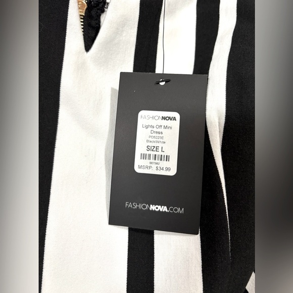Fashion Nova, Striped Bodycon Dress, Large, Black & White - Picture 9 of 10